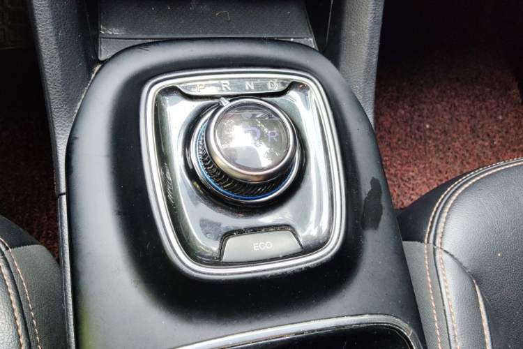 Used AION Trumpchi GE3 2018 530 Internet Premium Edition Gear Lever