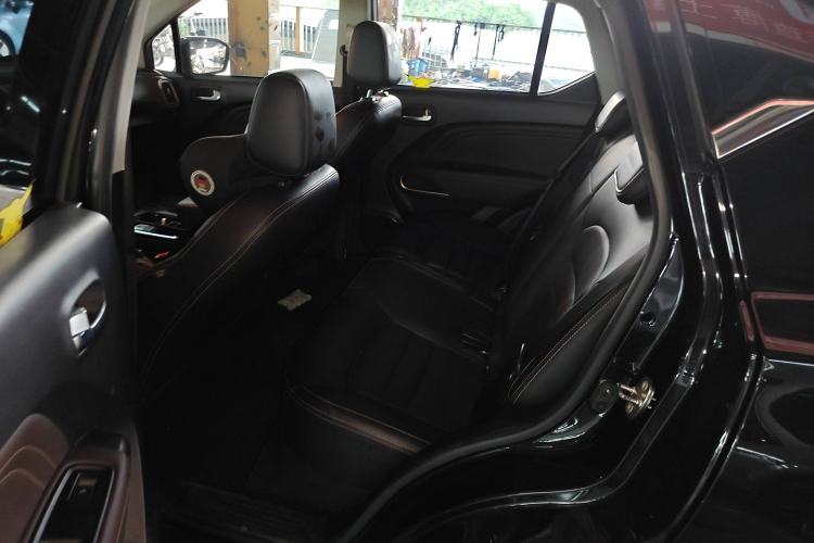 Used AION Trumpchi GE3 2018 530 Internet Enjoyment Version Left Rear Seat