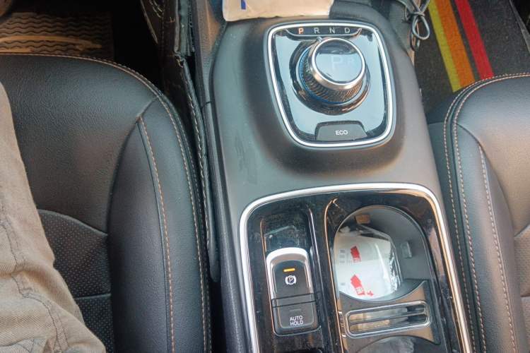 Used AION Trumpchi GE3 2018 530 Internet Enjoyment Version Gear Lever