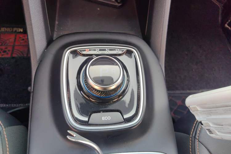 Used AION Trumpchi GE3 2018 530 Internet Enjoyment Version Gear Lever