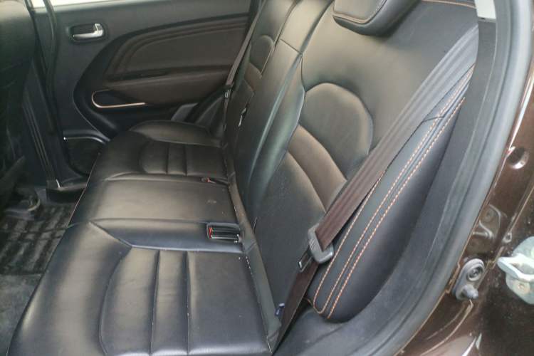 Used AION Trumpchi GE3 2018 530 Internet Enjoyment Version Interior 4
