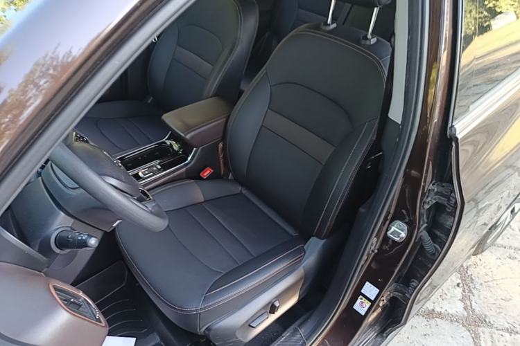 Used AION Trumpchi GE3 2018 530 Internet Enjoyment Version Left Front Seat