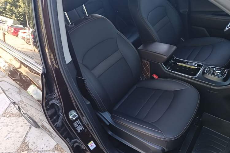 Used AION Trumpchi GE3 2018 530 Internet Enjoyment Version Right Front Seat