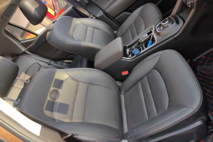 Used AION Trumpchi GE3 2018 530 Internet Enjoyment Version Right Front Seat