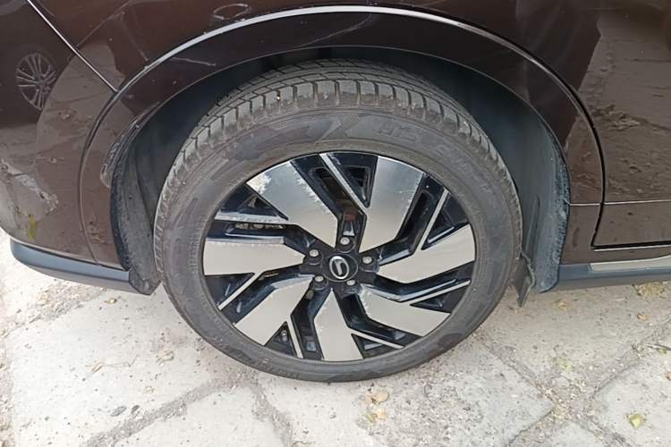 Used AION Trumpchi GE3 2018 530 Internet Premium Edition Right Rear Wheel Hub