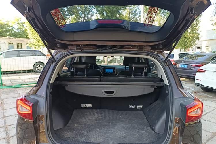 Used AION Trumpchi GE3 2018 530 Internet Enjoyment Version Trunk