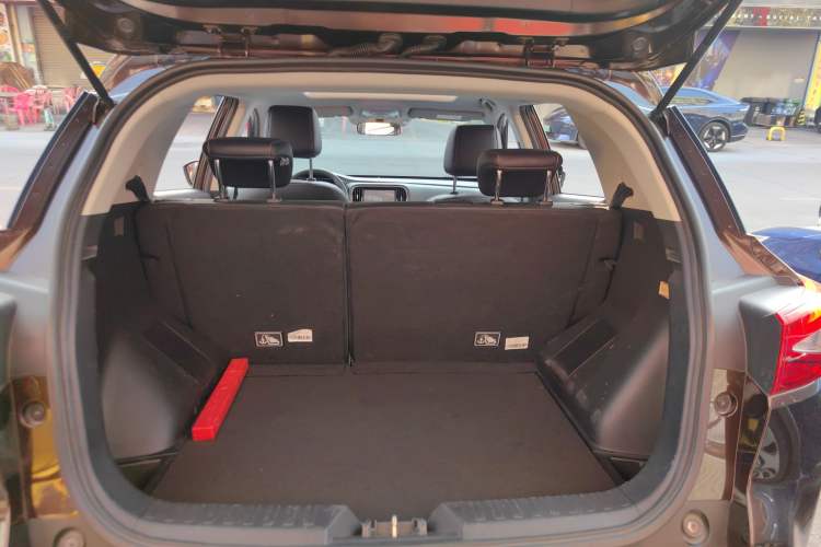 Used AION Trumpchi GE3 2018 530 Internet Enjoyment Version Trunk