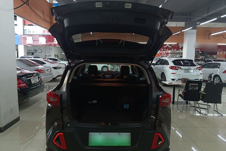 Used AION Trumpchi GE3 2018 530 Internet Enjoyment Version Trunk
