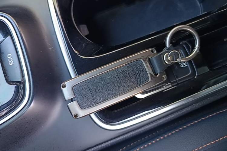 Used AION Trumpchi GE3 2018 530 Internet Enjoyment Version Vehicle Key