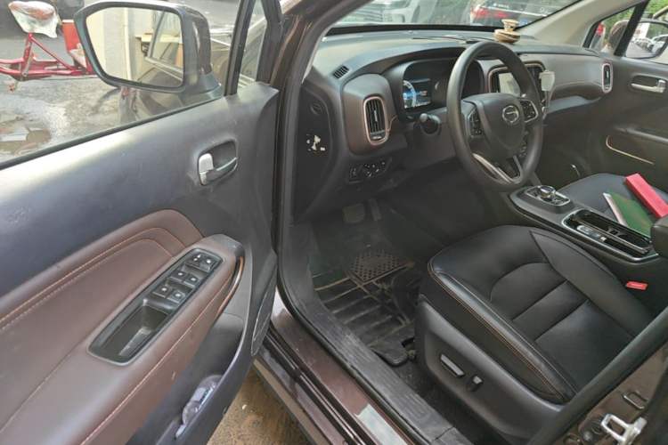 Used AION Trumpchi GE3 2018 530 Internet Enjoyment Version Driver Seat