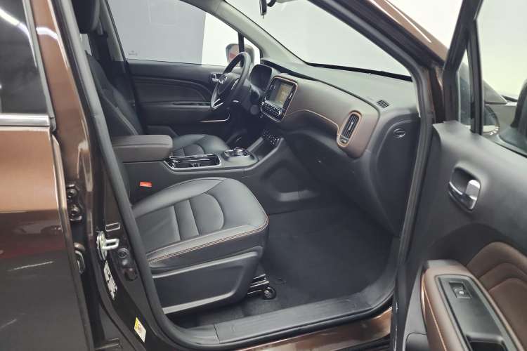 Used AION Trumpchi GE3 2018 530 Internet Enjoyment Version Right Front Seat