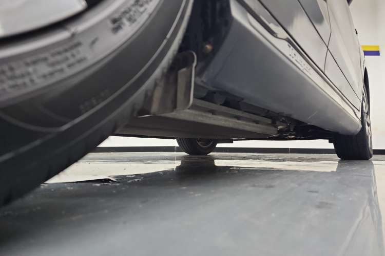 Used AION Trumpchi GE3 2018 530 Internet Enjoyment Version Right Side Sill