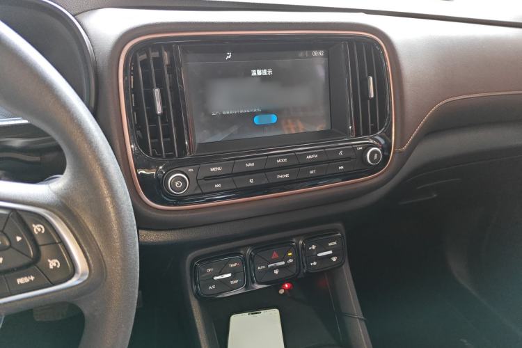 Used AION Trumpchi GE3 2018 530 Internet Enjoyment Version Audio And AC Panel