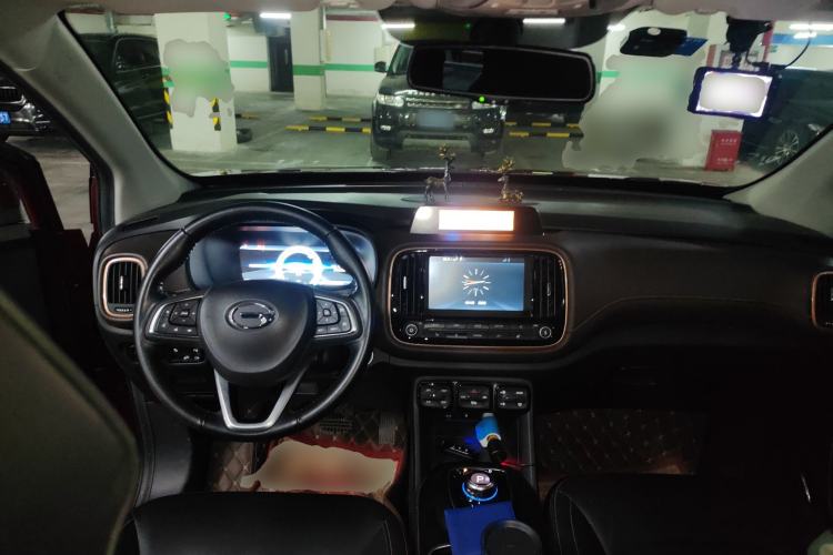 Used AION Trumpchi GE3 2018 530 Internet Premium Edition Center Console