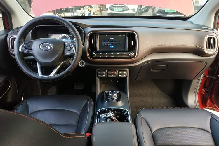 Used AION Trumpchi GE3 2018 530 Internet Enjoyment Version Center Console