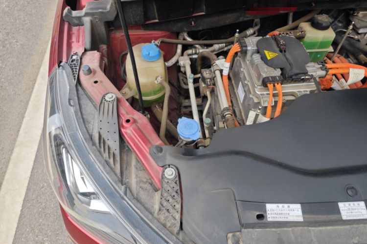 Used AION Trumpchi GE3 2018 530 Internet Enjoyment Version Engine Bay Right