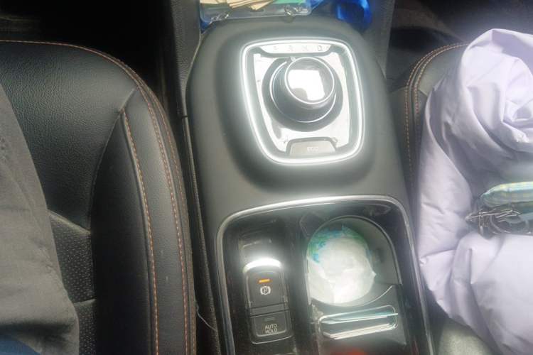 Used AION Trumpchi GE3 2018 530 Internet Enjoyment Version Gear Lever