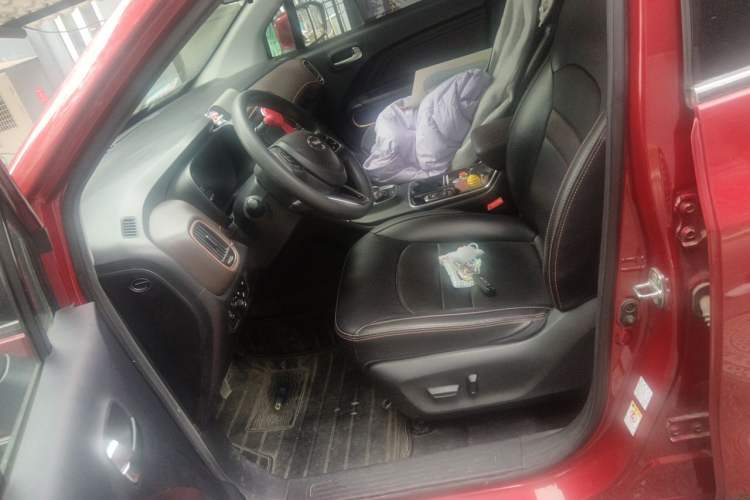 Used AION Trumpchi GE3 2018 530 Internet Enjoyment Version Left Front Seat