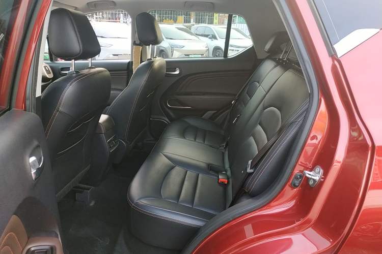 Used AION Trumpchi GE3 2018 530 Internet Enjoyment Version Left Rear Seat