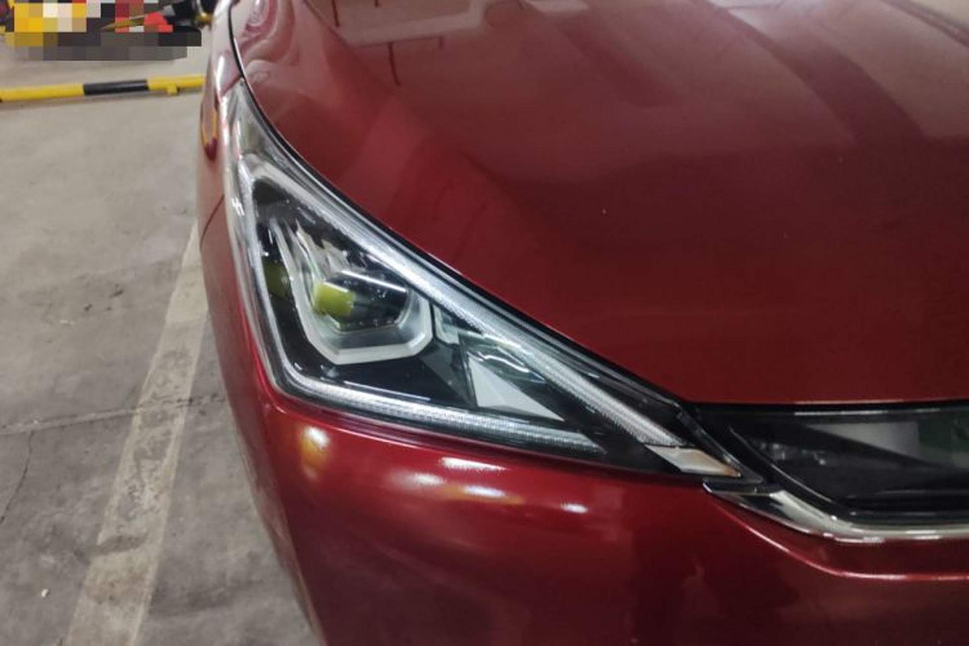 Used AION Trumpchi GE3 2018 530 Internet Premium Edition Right Front Headlight