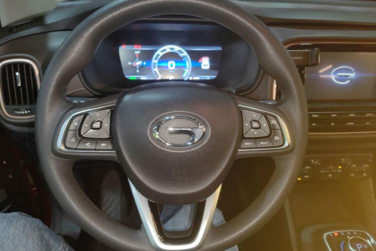 Used AION Trumpchi GE3 2018 530 Internet Enjoyment Version Steering Wheel