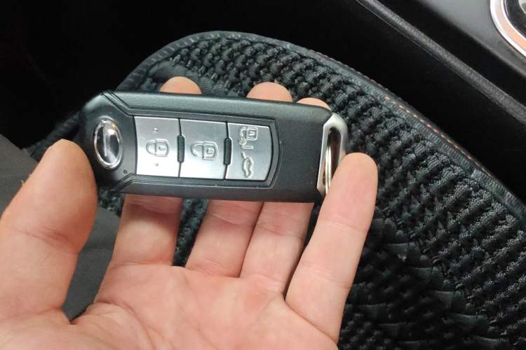 Used AION Trumpchi GE3 2018 530 Internet Enjoyment Version Vehicle Key