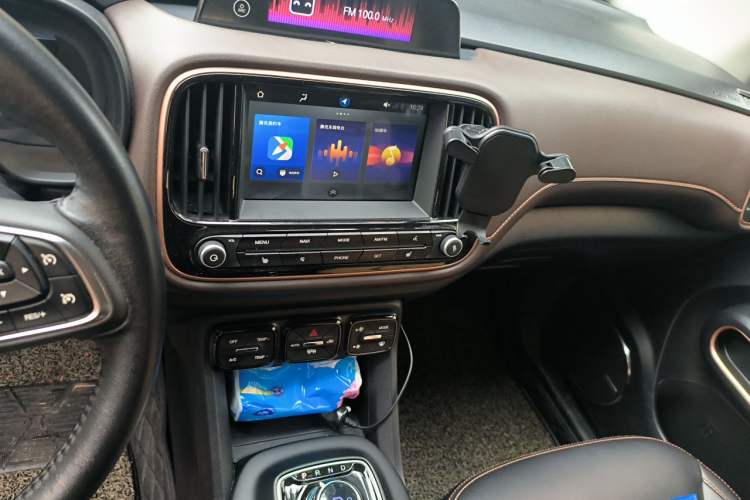Used AION Trumpchi GE3 2018 530 Internet Premium Edition Audio And AC Panel