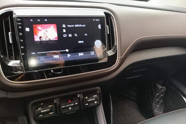 Used AION Trumpchi GE3 2018 530 Enjoy Edition Audio And AC Panel