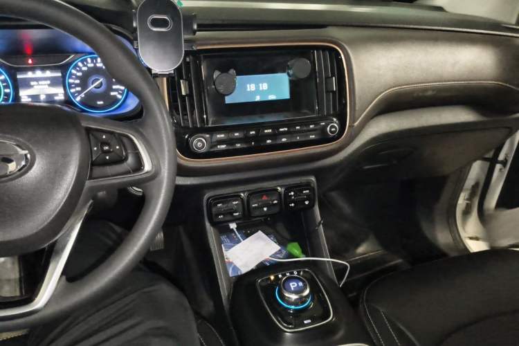 Used AION Trumpchi GE3 2018 530 Enjoy Edition Audio And AC Panel