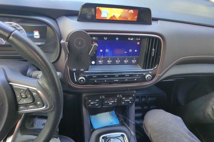 Used AION Trumpchi GE3 2018 530 Internet Premium Edition Audio And AC Panel