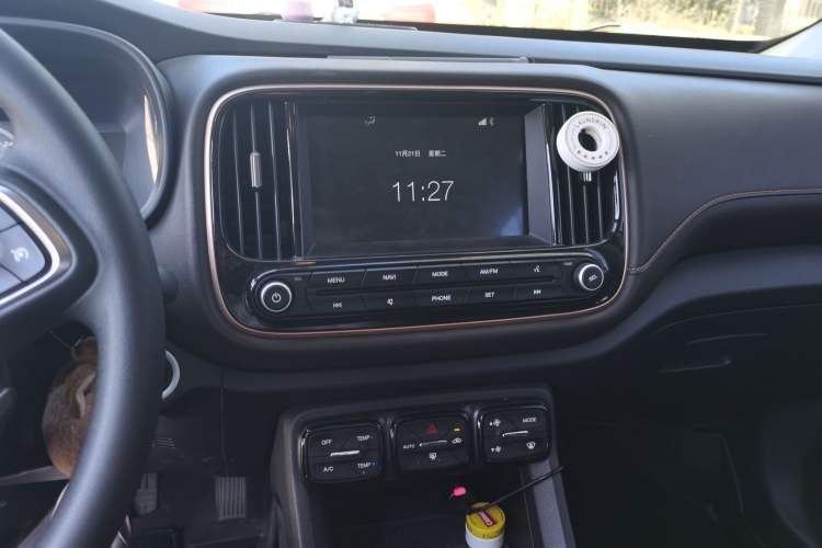 Used AION Trumpchi GE3 2018 530 Internet Enjoyment Version Audio And AC Panel