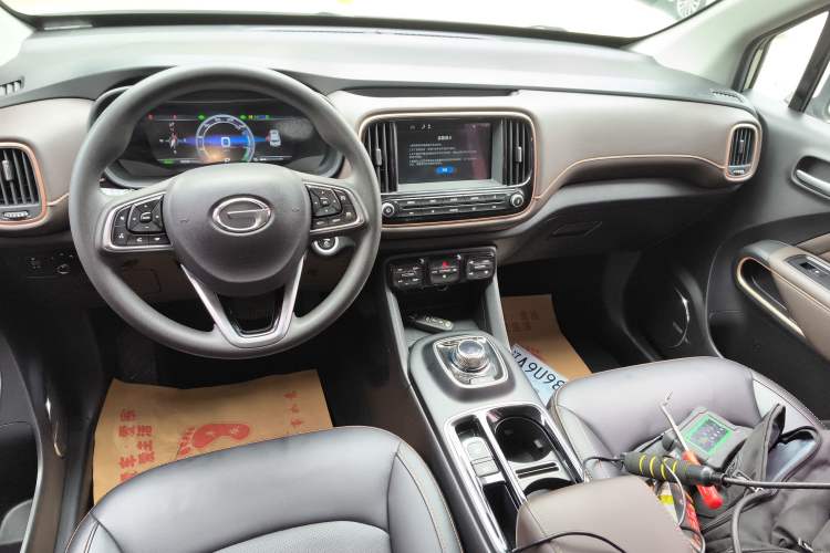 Used AION Trumpchi GE3 2018 530 Internet Enjoyment Version Audio And AC Panel