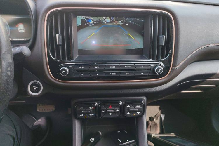 Used AION Trumpchi GE3 2018 530 Internet Enjoyment Version Audio And AC Panel