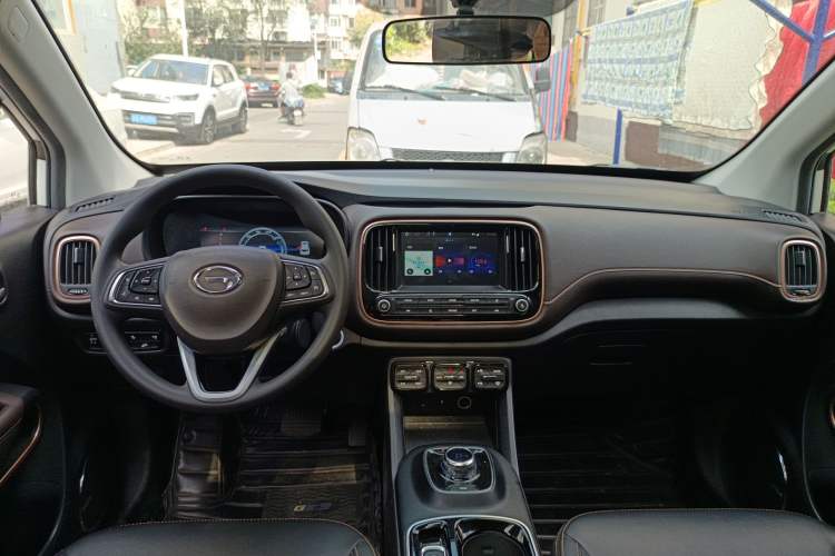 Used AION Trumpchi GE3 2018 530 Internet Enjoyment Version Center Console