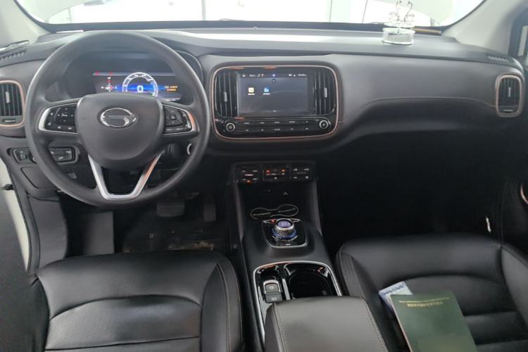 Used AION Trumpchi GE3 2018 530 Intelligent Edition Center Console