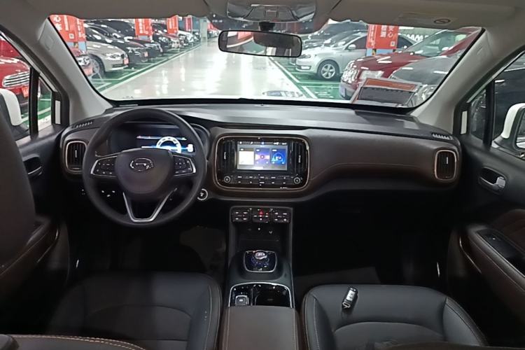 Used AION Trumpchi GE3 2018 530 Internet Enjoyment Version Center Console