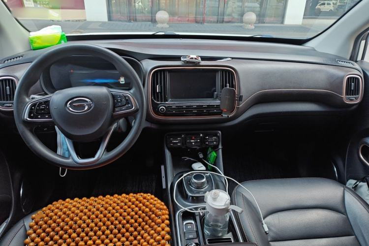 Used AION Trumpchi GE3 2018 530 Internet Enjoyment Version Center Console