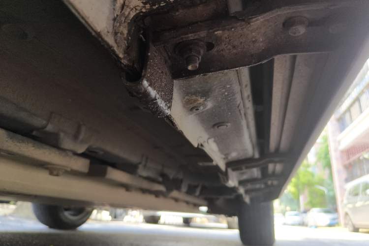 Used AION Trumpchi GE3 2018 530 Internet Premium Edition Chassis Front Left