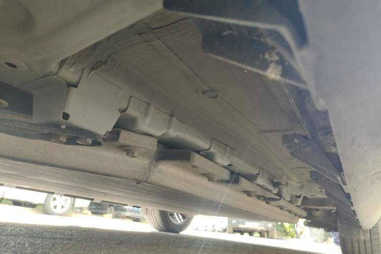 Used AION Trumpchi GE3 2018 530 Internet Enjoyment Version Chassis Front Left
