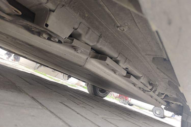 Used AION Trumpchi GE3 2018 530 Internet Enjoyment Version Chassis Front Left