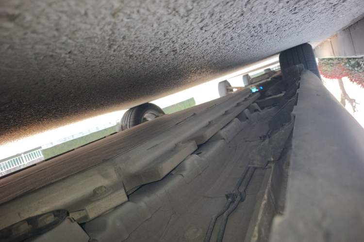Used AION Trumpchi GE3 2018 530 Internet Enjoyment Version Chassis Front Right