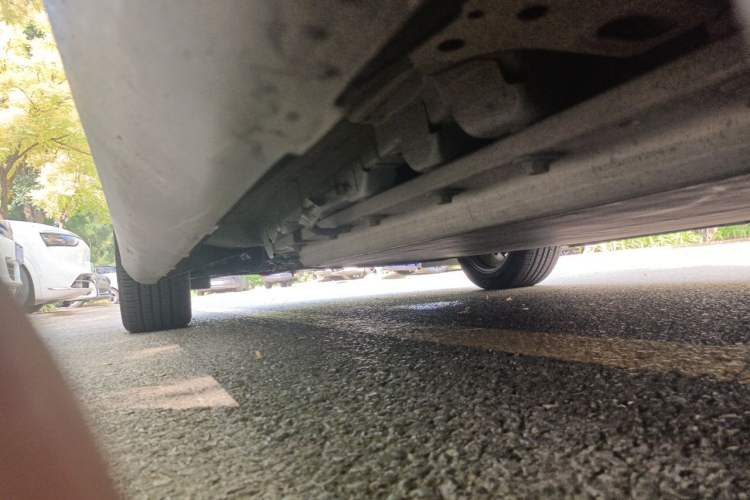 Used AION Trumpchi GE3 2018 530 Internet Enjoyment Version Chassis Rear Left
