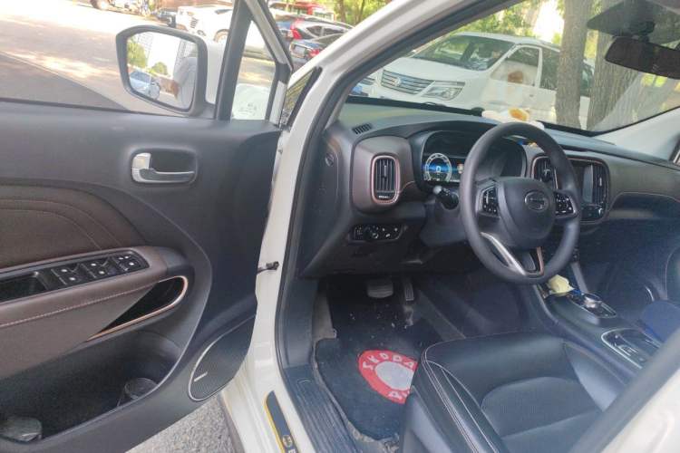 Used AION Trumpchi GE3 2018 530 Internet Enjoyment Version Driver Seat