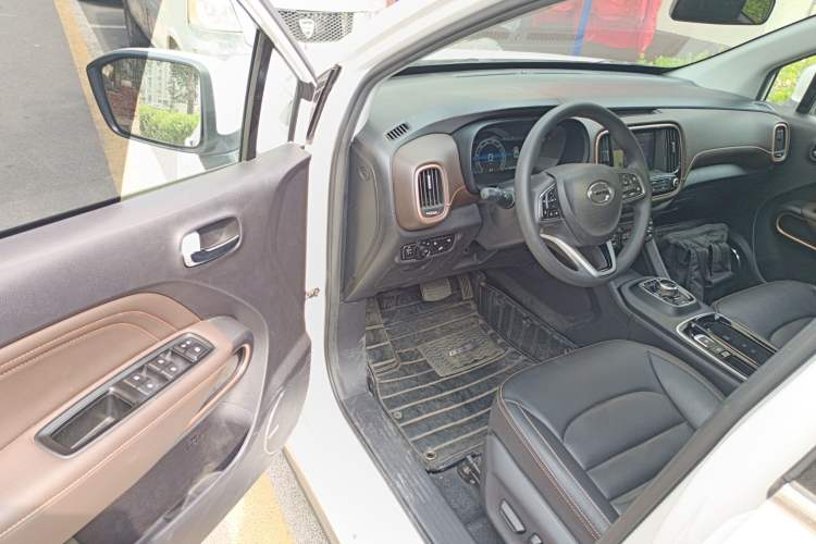 Used AION Trumpchi GE3 2018 530 Internet Enjoyment Version Driver Seat