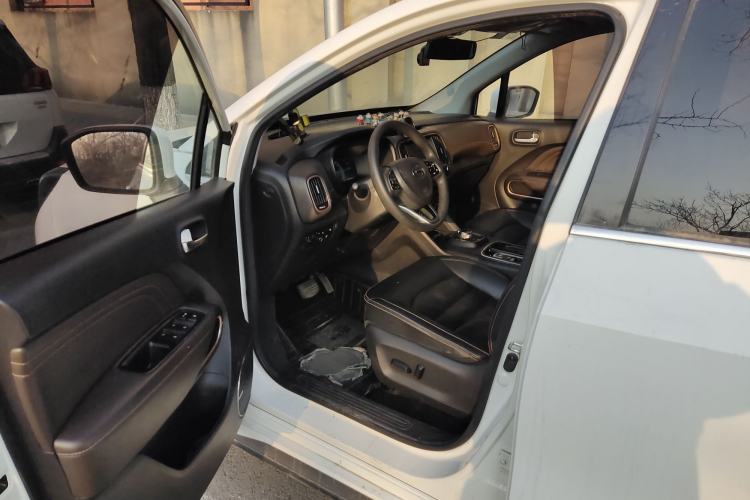 Used AION Trumpchi GE3 2018 530 Internet Enjoyment Version Driver Seat