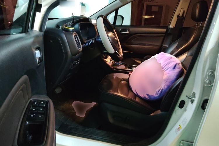 Used AION Trumpchi GE3 2018 530 Internet Premium Edition Driver Seat