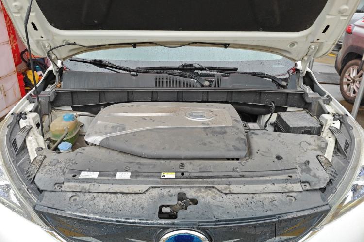 Used AION Trumpchi GE3 2018 530 Internet Enjoyment Version Engine Bay