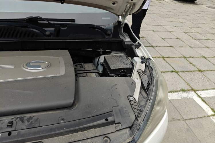 Used AION Trumpchi GE3 2018 530 Internet Enjoyment Version Engine Bay Left
