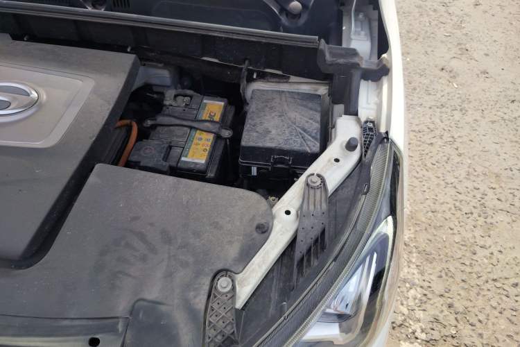 Used AION Trumpchi GE3 2018 530 Internet Enjoyment Version Engine Bay Left