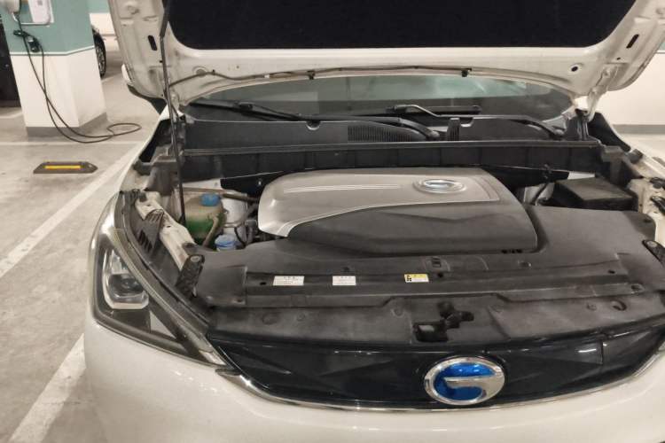 Used AION Trumpchi GE3 2018 530 Enjoy Edition Engine Bay Right